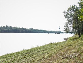 705 N Park St, Hardin, IL 62047