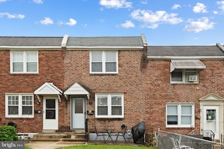 36 King Ave, Folcroft, PA 19032
