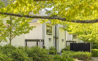 1158 Humboldt St, Santa Rosa, CA 95404