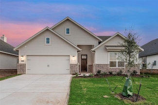 1240 Comal Ln, Springtown, TX 76082