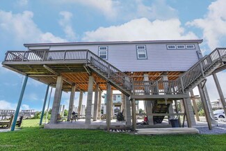 141 Cove Row, Cypremort Point, LA 70538