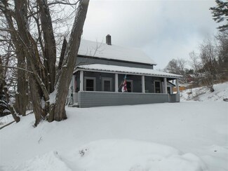 15 Hagar Ln, Littleton, NH 03561