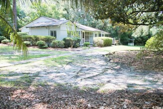 910 Willowbank Rd, Georgetown, SC 29440