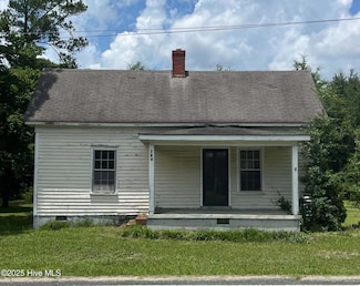 768 Academy St, Fair Bluff, NC 28439