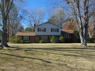 3601 Colonial Ln, Rocky Mount, NC 27804