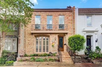 7530 Del Monte Dr, Houston, TX 77063