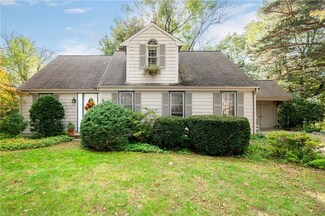 23 Newell Dr, Cumberland, RI 02864