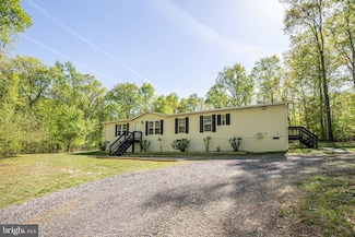 9508 Secca Dr, Fredericksburg, VA 22407