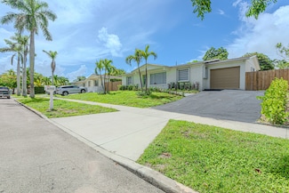 1717 16th Ct N, Lake Worth, FL 33460