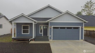423 Orion Ave, Ocean Shores, WA 98569