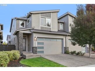 5219 SE Thornapple St, Hillsboro, OR 97123