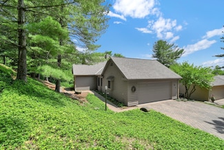71 Donald Ross Dr Unit 71, Granville, OH 43023