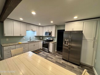 745 N San Pedro Dr, Mammoth, AZ 85618