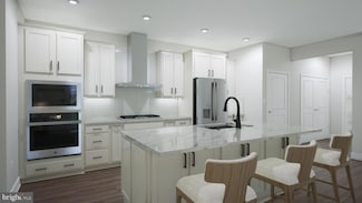 23640 Bolton Crescent Terrace Unit 13-302, Ashburn, VA 20148