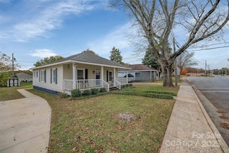 399 Woodlawn St, Belmont, NC 28012