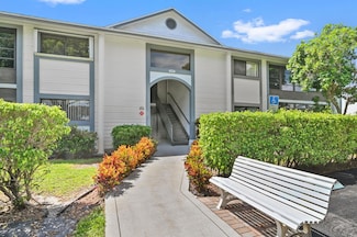 15445 Lakes of Delray Blvd Unit 2060, Delray Beach, FL 33484