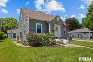 2734 College Ave, Davenport, IA 52803