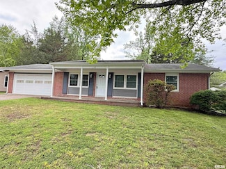 210 S Glenview Dr, Carbondale, IL 62901