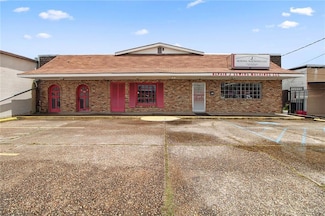 725 Westbank Expy, Westwego, LA 70094