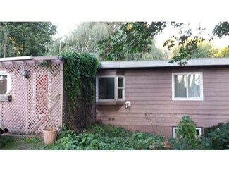 2423 S Kent Des Moines Rd, Des Moines, WA 98198