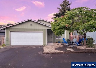 6715 SW Inlet Ave, Lincoln City, OR 97367