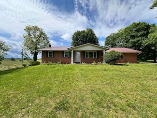 2222 Davis Stuart Rd, Lewisburg, WV 24901
