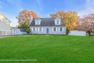 732 4th Ave, Toms River, NJ 08757