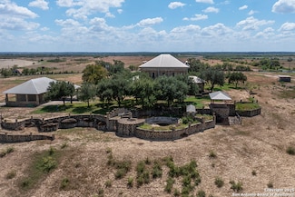 6887 von Ormy Rd, von Ormy, TX 78073