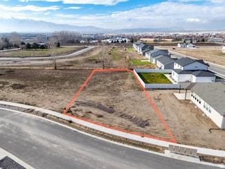 2399 W 430 S Unit 33, Logan, UT 84321