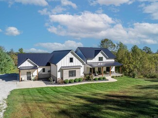 6520 W Betula Dr, Ellettsville, IN 47429