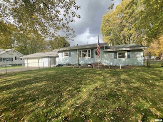 1805 French St, Rock Falls, IL 61071