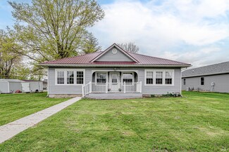 555 N Maddux St, Markle, IN 46770