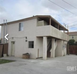 1306 Yosemite Dr, Bakersfield, CA 93308