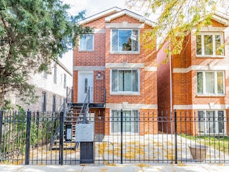807 S Claremont Ave Unit 3, Chicago, IL 60612