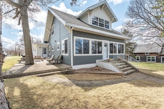 208 E Dunton St, Battle Lake, MN 56515