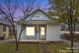 240 Yeomans St, Ionia, MI 48846