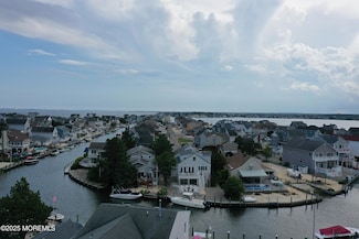 49 Farragut Dr, Brick, NJ 08723
