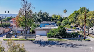 712 W 7th St, Pomona, CA 91766