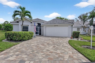 2070 King Tarpon Dr, Punta Gorda, FL 33955