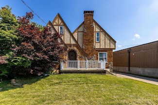 5020 Sidney Rd, Cincinnati, OH 45238