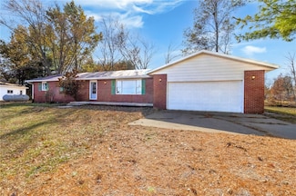 7340 E 800th Ave, Newton, IL 62448