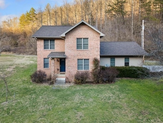 2850 Abbott Creek Rd, Prestonsburg, KY 41653