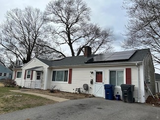 217 Wethersfield Dr, Warwick, RI 02886