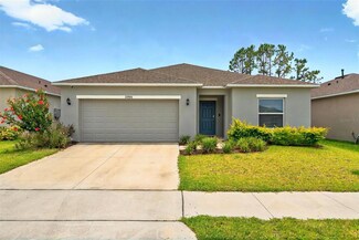33960 Sky Blossom Cir, Leesburg, FL 34788