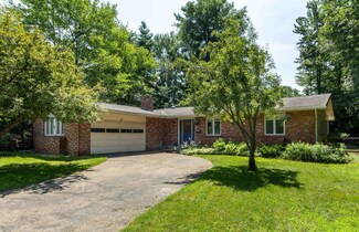 5 Scotsdale Rd, South Burlington, VT 05403