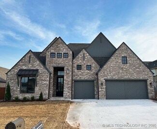 5818 E 127th Place S, Bixby, OK 74008