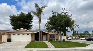 5008 Byland Abbey St, Bakersfield, CA 93307