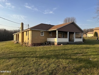 2068 Duman Rd, Ebensburg, PA 15931