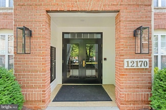 12170 Abington Hall Place Unit 201, Reston, VA 20190