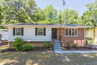 812 Cooper Rd, Raleigh, NC 27610
